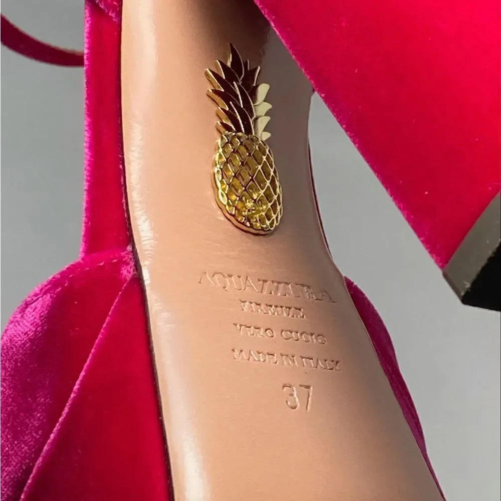 Aquazzura never worn
